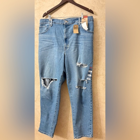 Levi's High Waisted Mom Blue Distressed Jeans - Picture 2 of 6